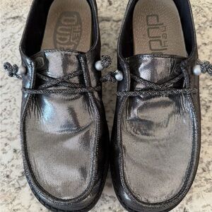 Hey Dude Women's Shiny Black Flats
